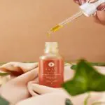 Lelu Licorice Root & Tumeric Brightening Serum - Image 2